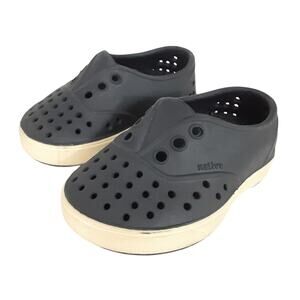 Native Miller Toddler 4 Water Shoes Black Slip On Slip Sneakers Back to School